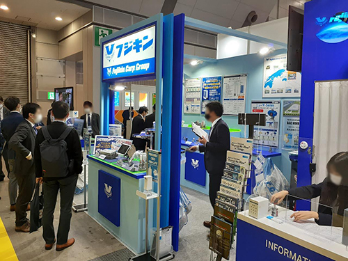 展示会風景