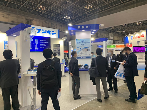 展示会風景